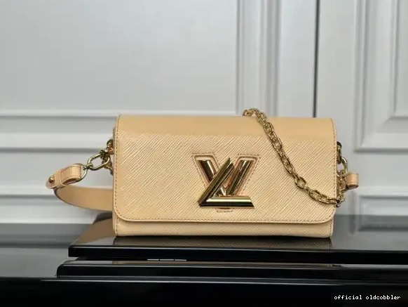 Official oldcobbler cm VUITTON LOUIS TWIST-23.5*12*7 0704